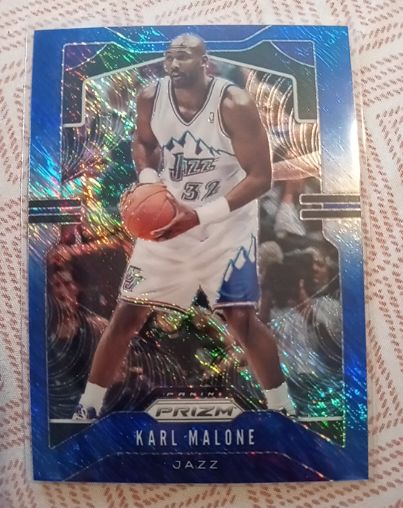 2019-20 Panini Prizm #19 Karl Malone — front