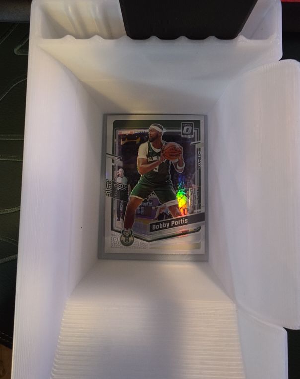 2023-24 Panini Donruss Optic #159 Bobby Portis — front