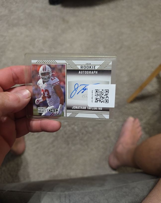 2020 SAGE Premier Draft Rookie Autograph Jonathan Taylor — front