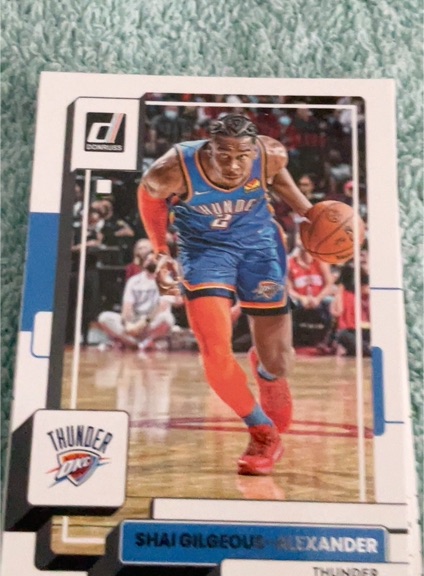 2022-23 Panini Donruss #100 Shai Gilgeous-Alexander — front