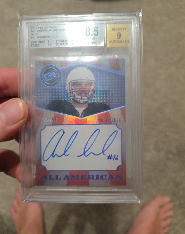 2017 Panini SSP All American Autographs Blue #Andrew Luck — front