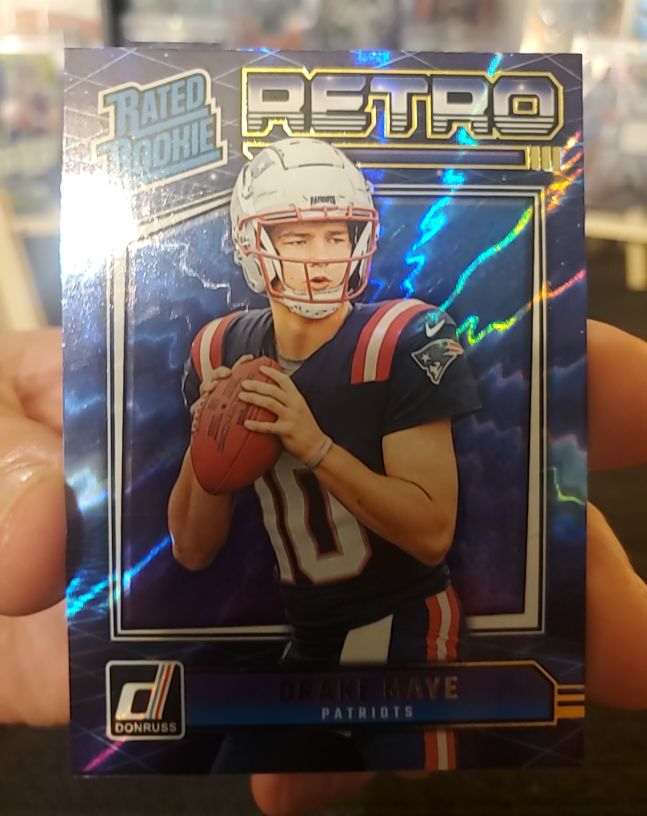 2024 Donruss #16 Drake Maye Rated Rookie Retro New England Patriots — front