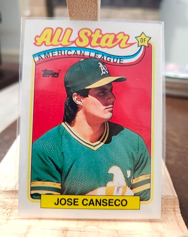 1989 Topps #401 Jose Canseco — front