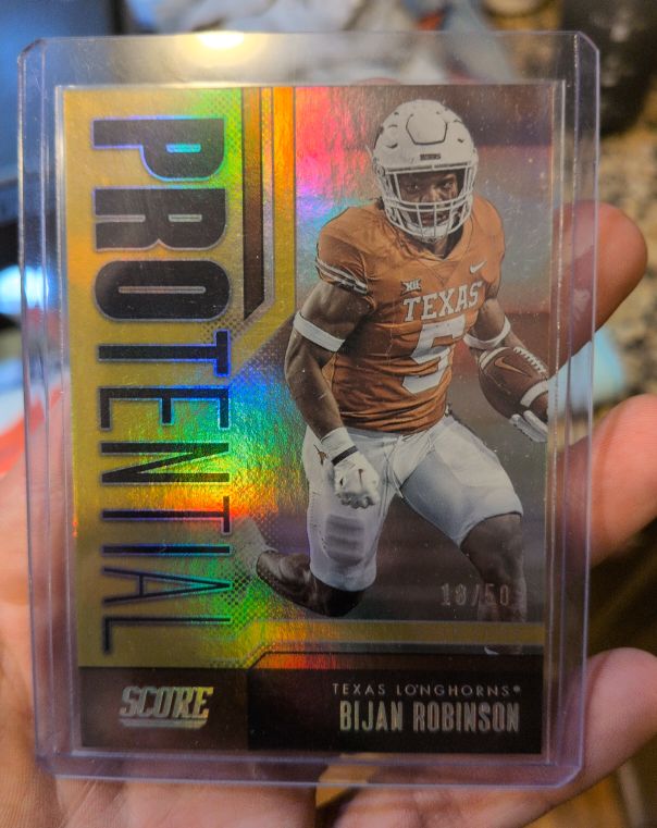 2023 Panini Score Protential #7 Bijan Robinson — front