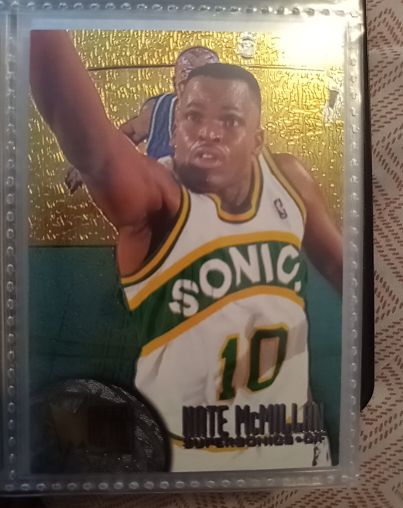 1995-96 Fleer Metal #102 Nate McMillan — front
