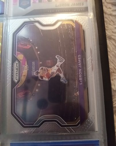 2020-21 Panini Prizm #1 LeBron James Kobe Bryant Tribute Dunk — front