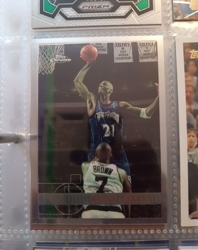 1997-98 Topps Chrome #148 Kevin Garnett — front