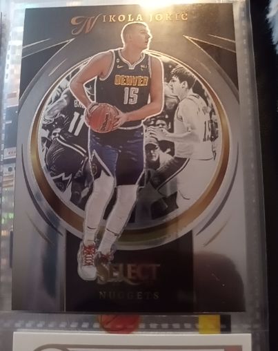 2022-23 Panini Select #10 Nikola Jokic — front