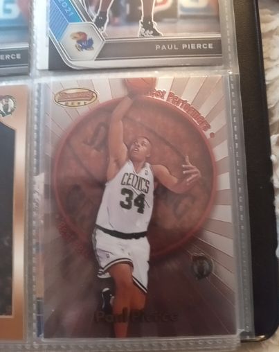 1998 Bowman's Best Performers #BP9 Paul Pierce — front