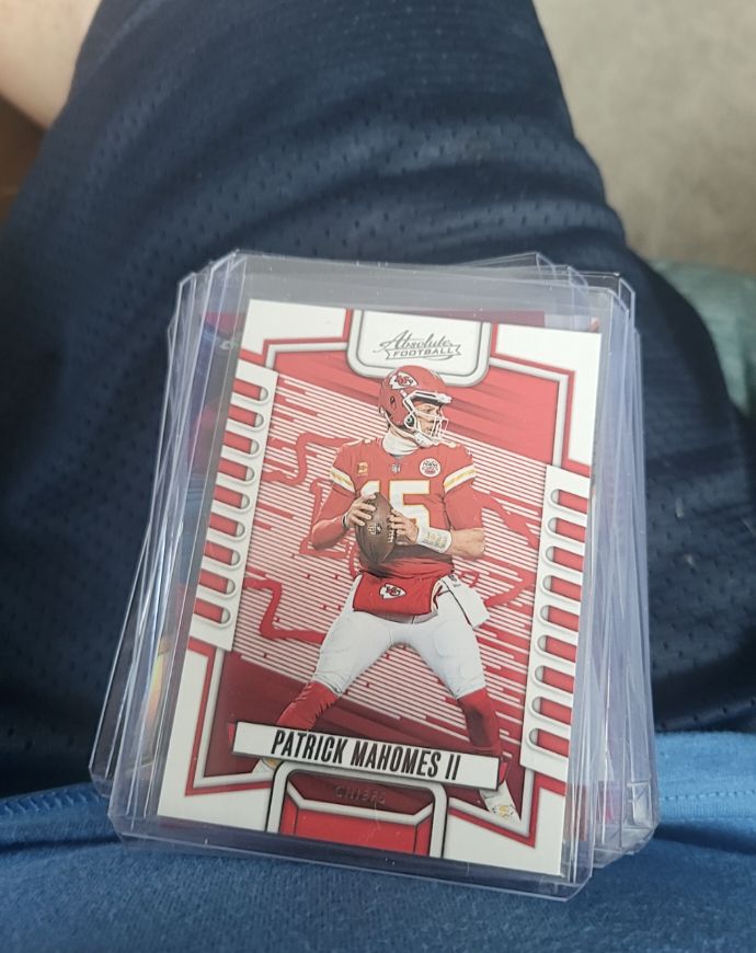 2023 Panini Absolute #3 Patrick Mahomes II — front
