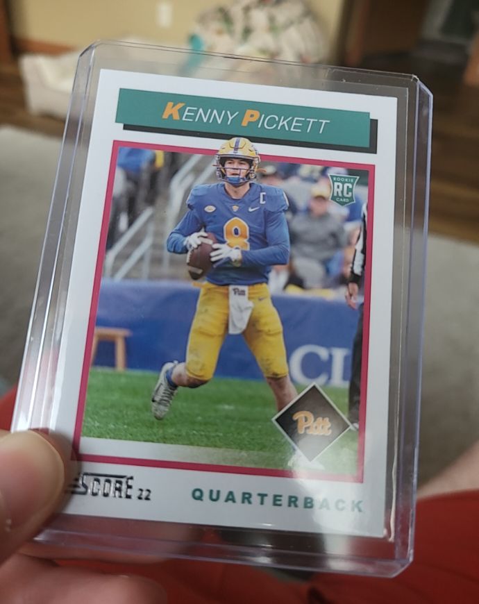 2022 Panini Score - 1992 Throwback Rookie #TB1 Kenny Pickett — front