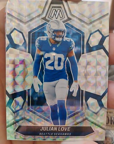 2024 Panini Mosaic #203 Julian Love — front