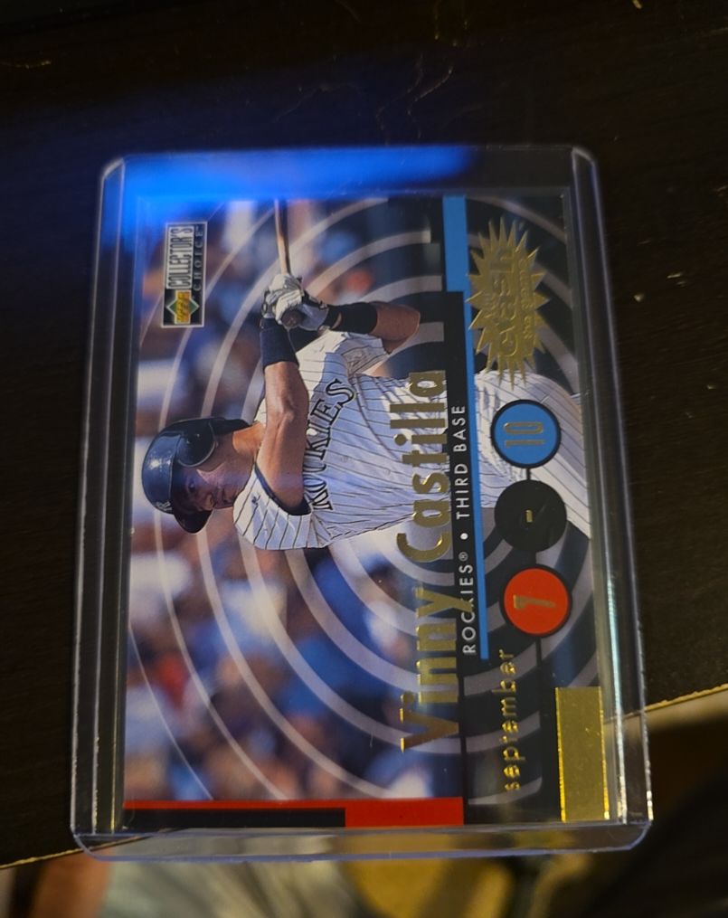 1998 Upper Deck Collector's Choice #CG7 Vinny Castilla — front