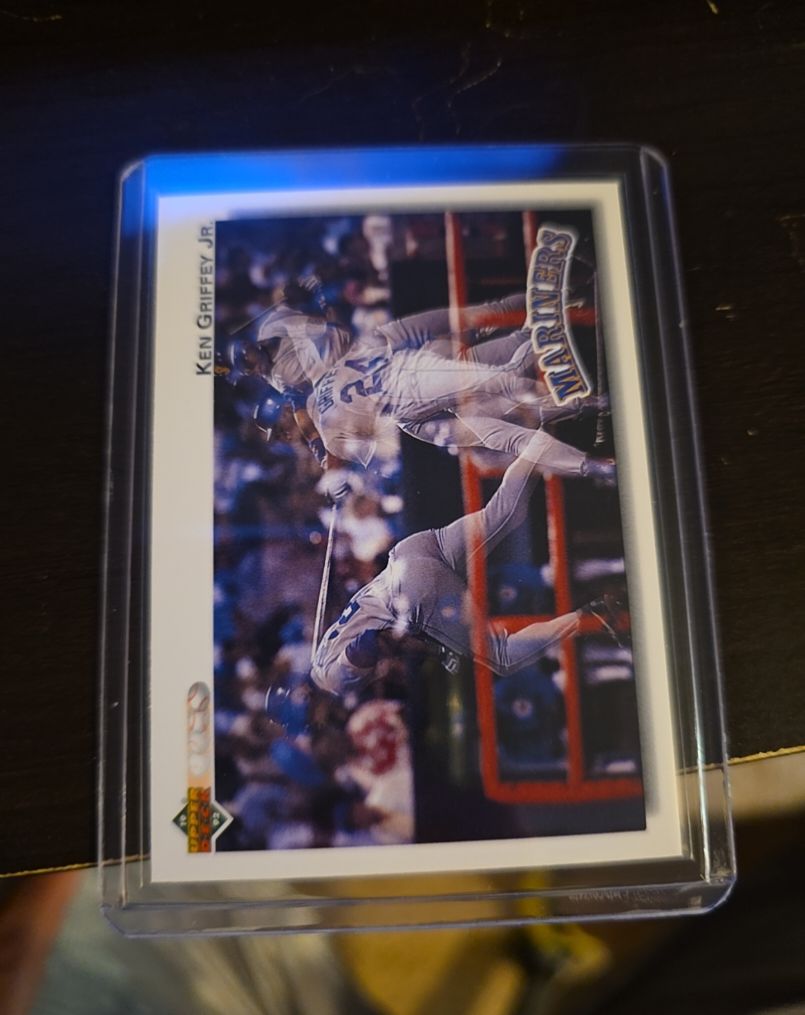 1992 Upper Deck #424 Ken Griffey Jr. Seattle Mariners — front