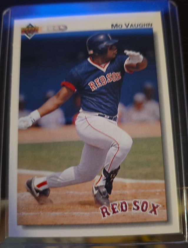 1992 Upper Deck #445 Mo Vaughn — front