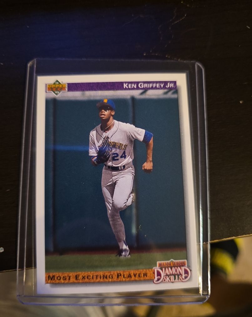 1992 Upper Deck #650 Ken Griffey Jr. — front