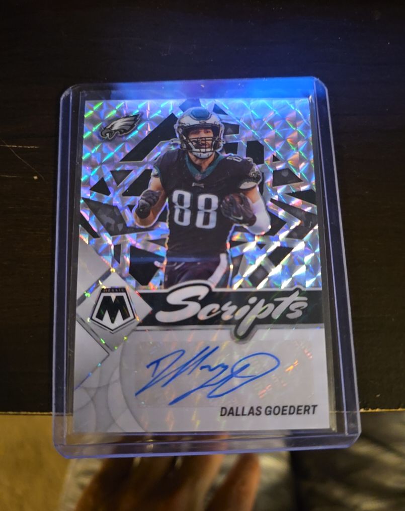 2022 Panini Mosaic Scripts #S-DG Dallas Goedert — front