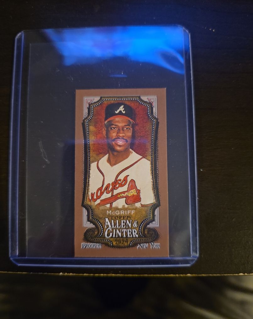 2024 Topps Allen & Ginter #323 Fred McGriff Mini Gold Border — front
