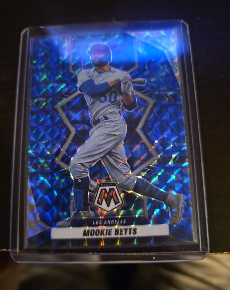 2022 Panini Mosaic #? Mookie Betts — front