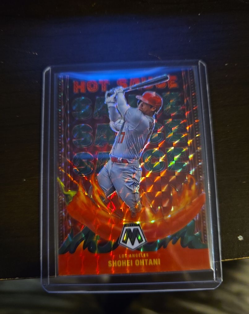 2022 Panini Mosaic Hot Sauce #HS-6 Shohei Ohtani — front