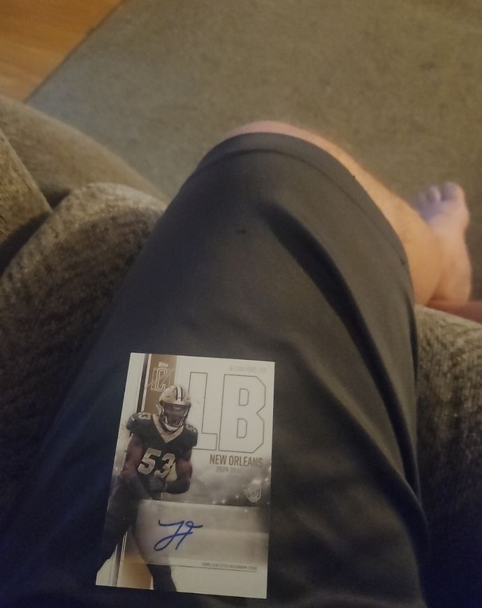 2024 Topps Signature Class LB J.T. Gray — front