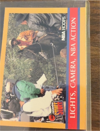 1990-91 NBA Hoops #383 Karl Malone Lights, Camera, NBA Action — front