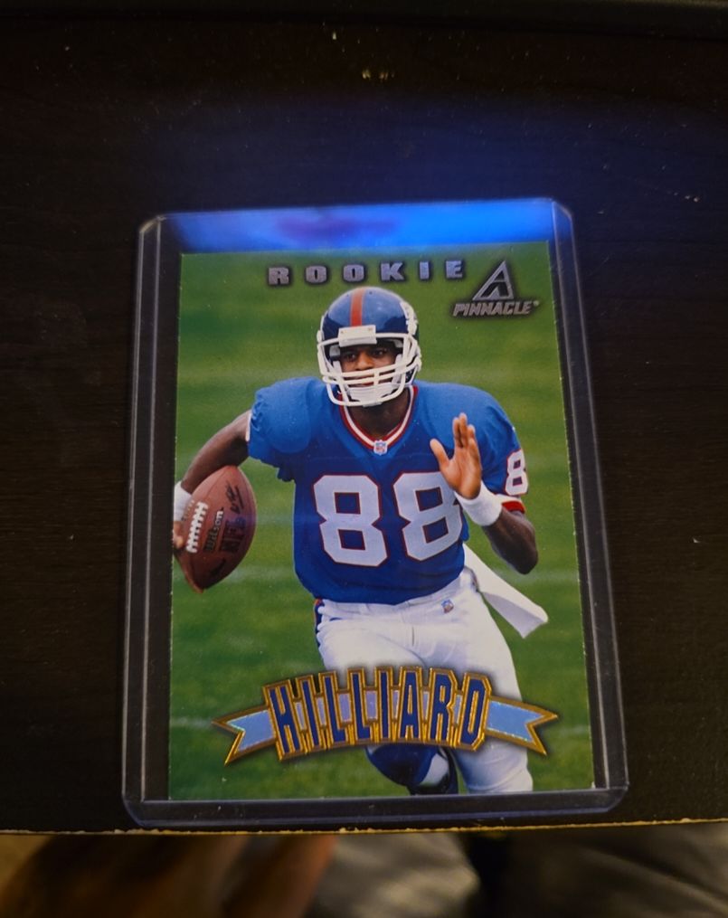 1997 Pinnacle #159 Ike Hilliard Rookie — front