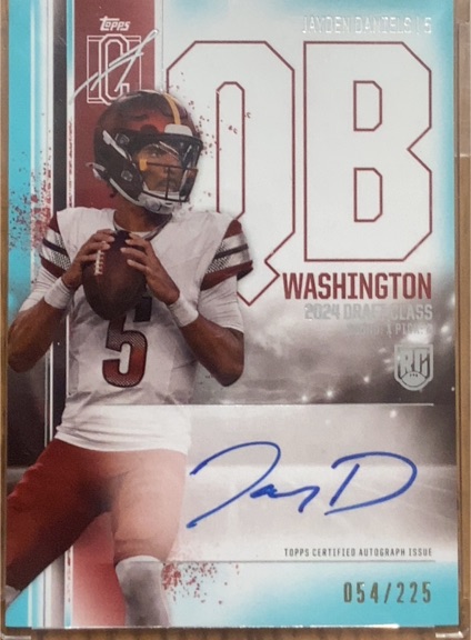 2024 Topps Signature Class #194 Jayden Daniels — front