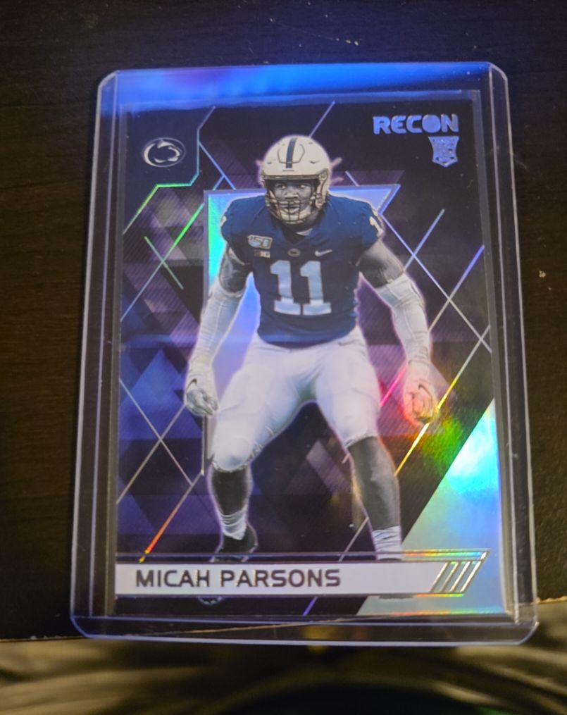 2021 Panini Chronicles Draft Picks Recon #127 Micah Parsons — front