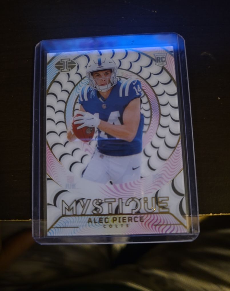 2022 Panini Illusions #M-30 Alec Pierce — front