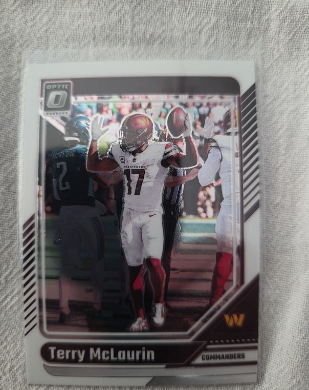 2024 Panini Donruss Optic #196 Terry McLaurin — front