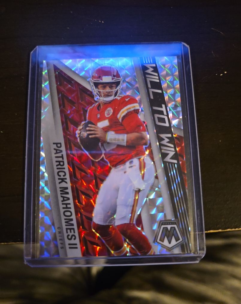 2022 Panini Mosaic #WW-16 Patrick Mahomes II Will To Win — front
