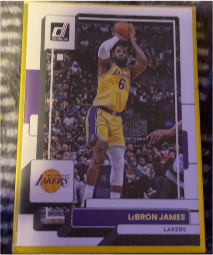 2022-23 Panini Donruss #128 LeBron James — front