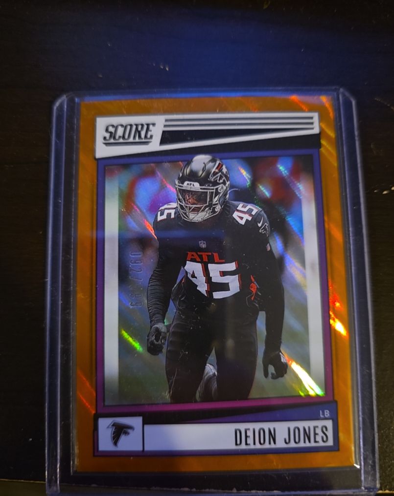 2022 Score #45 Deion Jones — front