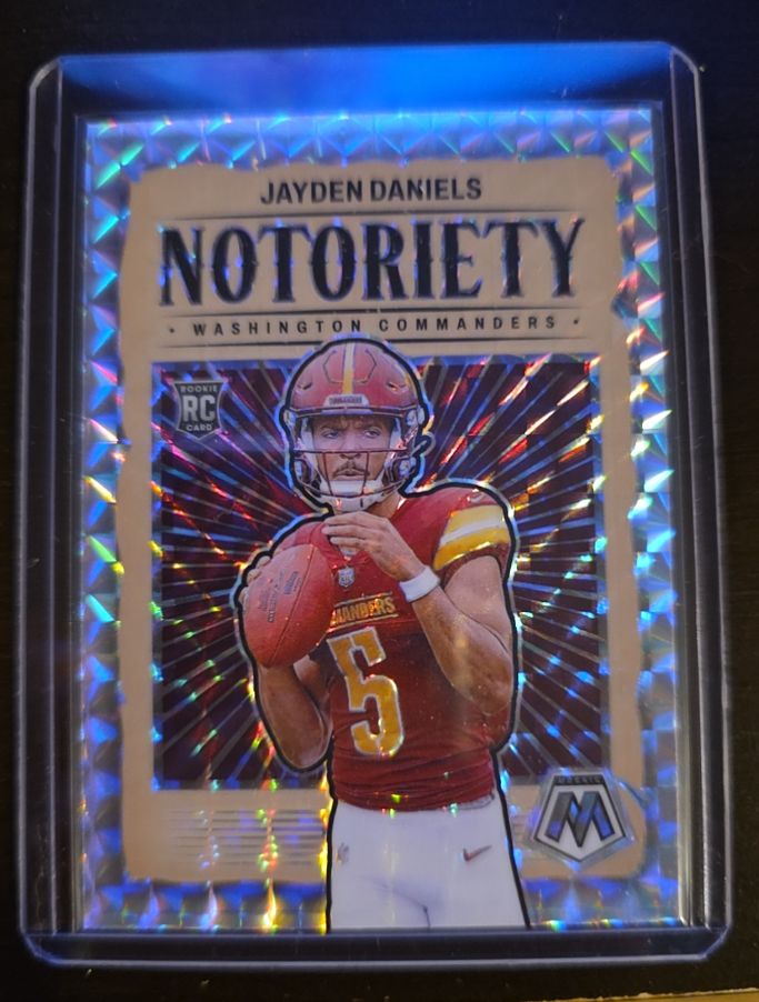 2024 Panini Mosaic #19 Jayden Daniels Notoriety — front