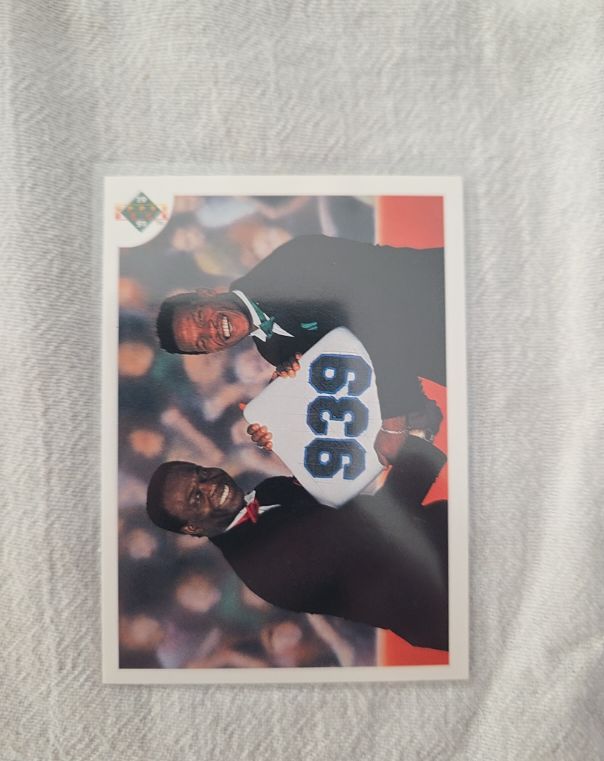 1991 Upper Deck #636 Rickey Henderson Lou Brock Stolen Base Leaders — front