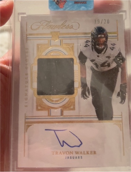 2022 Panini Flawless #SG-TW Travon Walker Signature Gloves — front