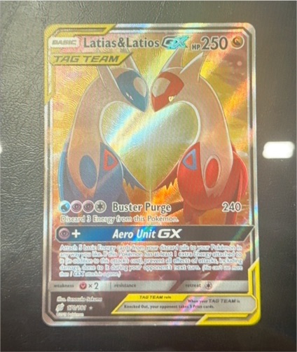 2019 Pokémon Sun & Moon Team Up #170 Latias & Latios GX Alternate Full Art — front