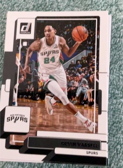 2022-23 Panini Donruss #170 Devin Vassell San Antonio Spurs — front