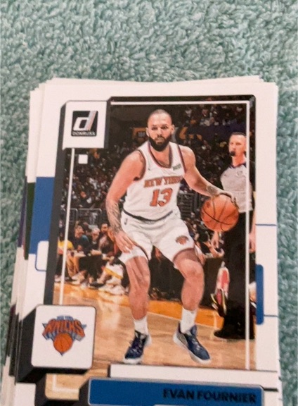 2022-23 Donruss #14 Evan Fournier — front