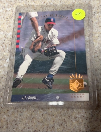 1993 Upper Deck SP #26 J.T. Snow — front