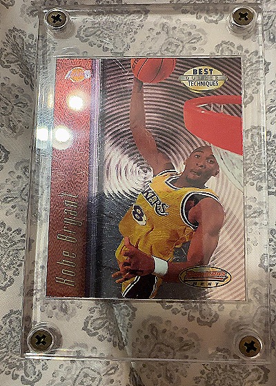 1997-98 Bowman's Best #T4 Kobe Bryant — front