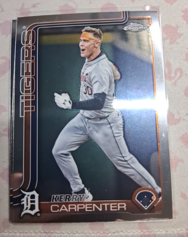 2025 Topps Chrome #299 Kerry Carpenter — front