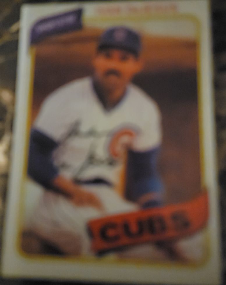 1980 Topps #17 Bruce Sutter — front