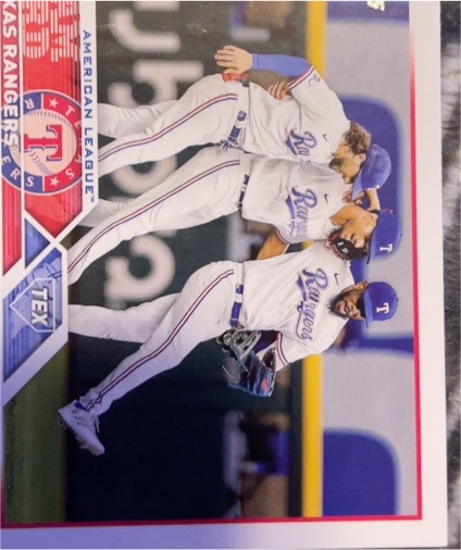 2023 Topps #292 Texas Rangers — front