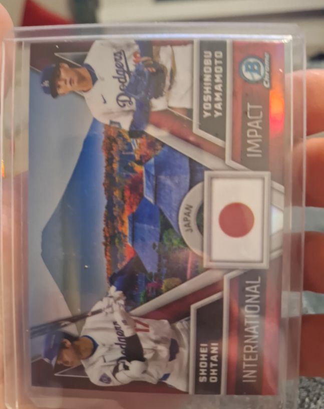 2024 Bowman Chrome International Impact #II-1 Shohei Ohtani/Yoshinobu Yamamoto — front