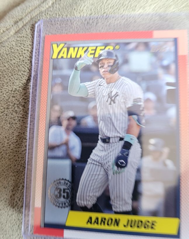 2025 Topps Series 1 - 1990 Topps Baseball #T90-57 Aaron Judge — front