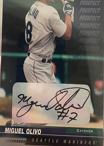 2004 Bowman #BDP24 Miguel Olivo — front