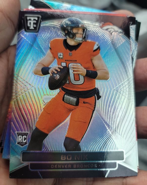2024 Panini Totally Certified #105 Bo Nix — front