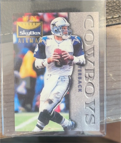 1995 SkyBox Premium #32 Troy Aikman Dallas Cowboys — front